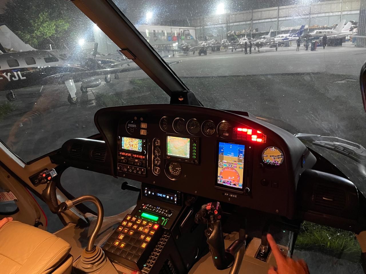 EUROCOPTER AS350 B2 2001