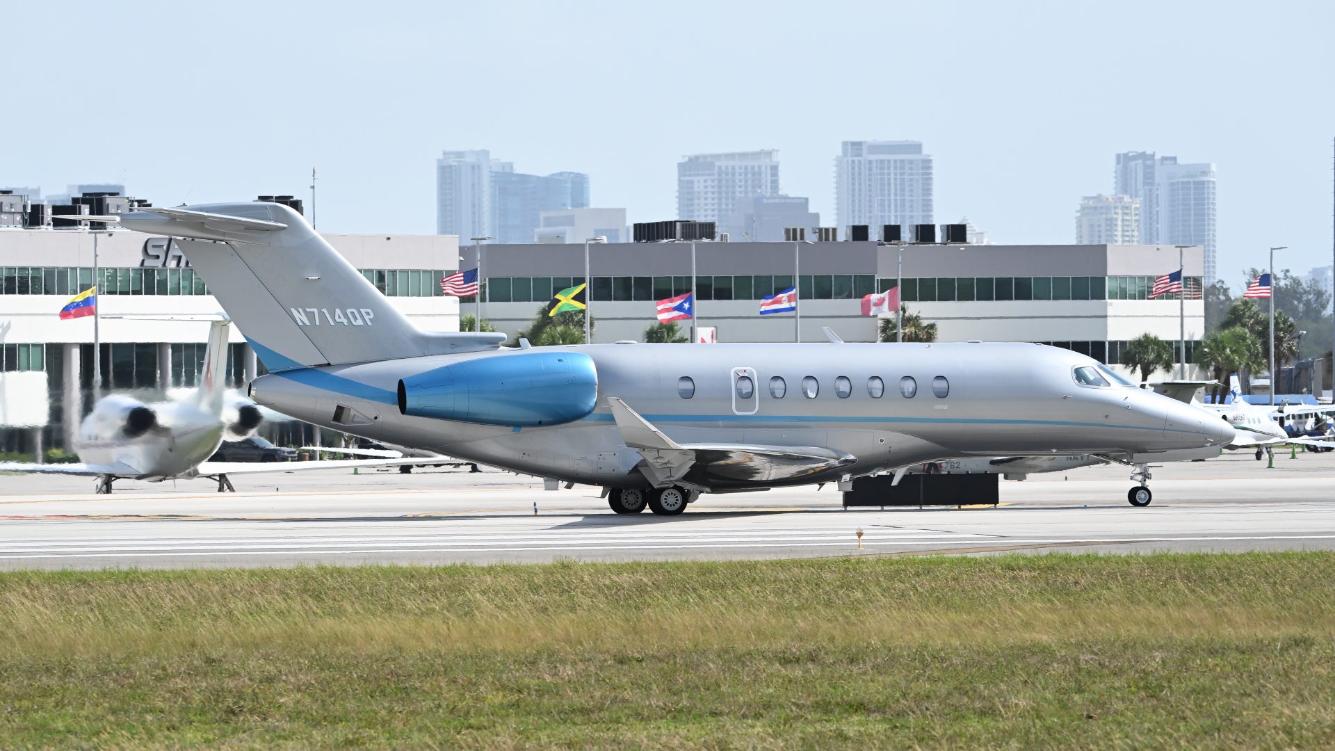 CESSNA CITATION LONGITUDE 2025