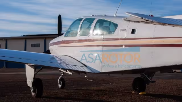BEECHCRAFT BONANZA F33A 1975