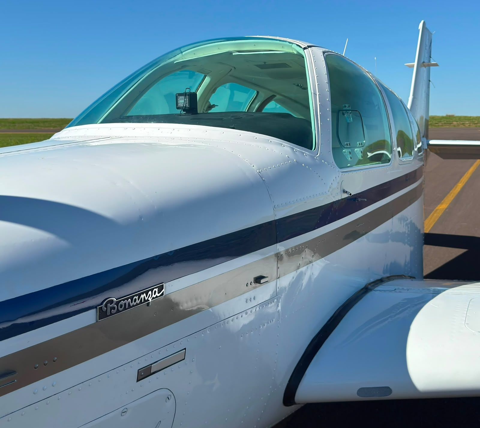 BEECHCRAFT BONANZA F33A 1993
