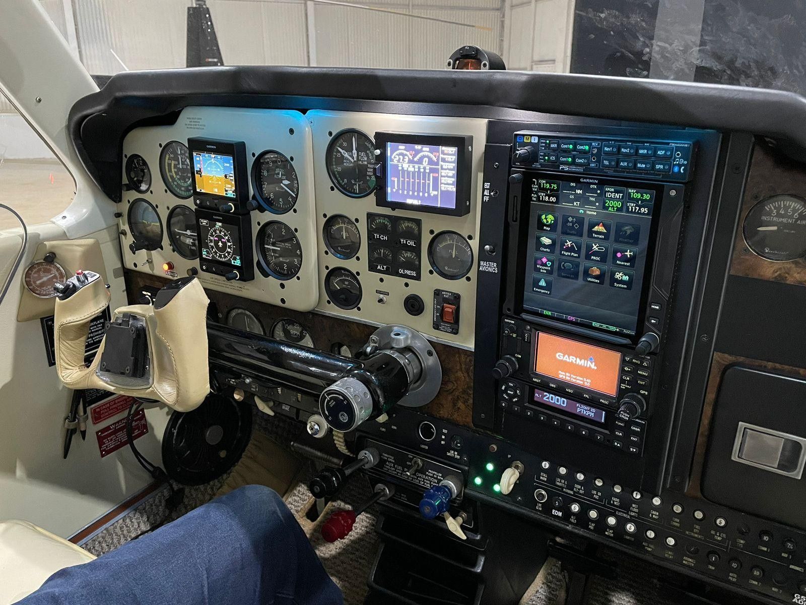 BEECHCRAFT BONANZA A36 1975