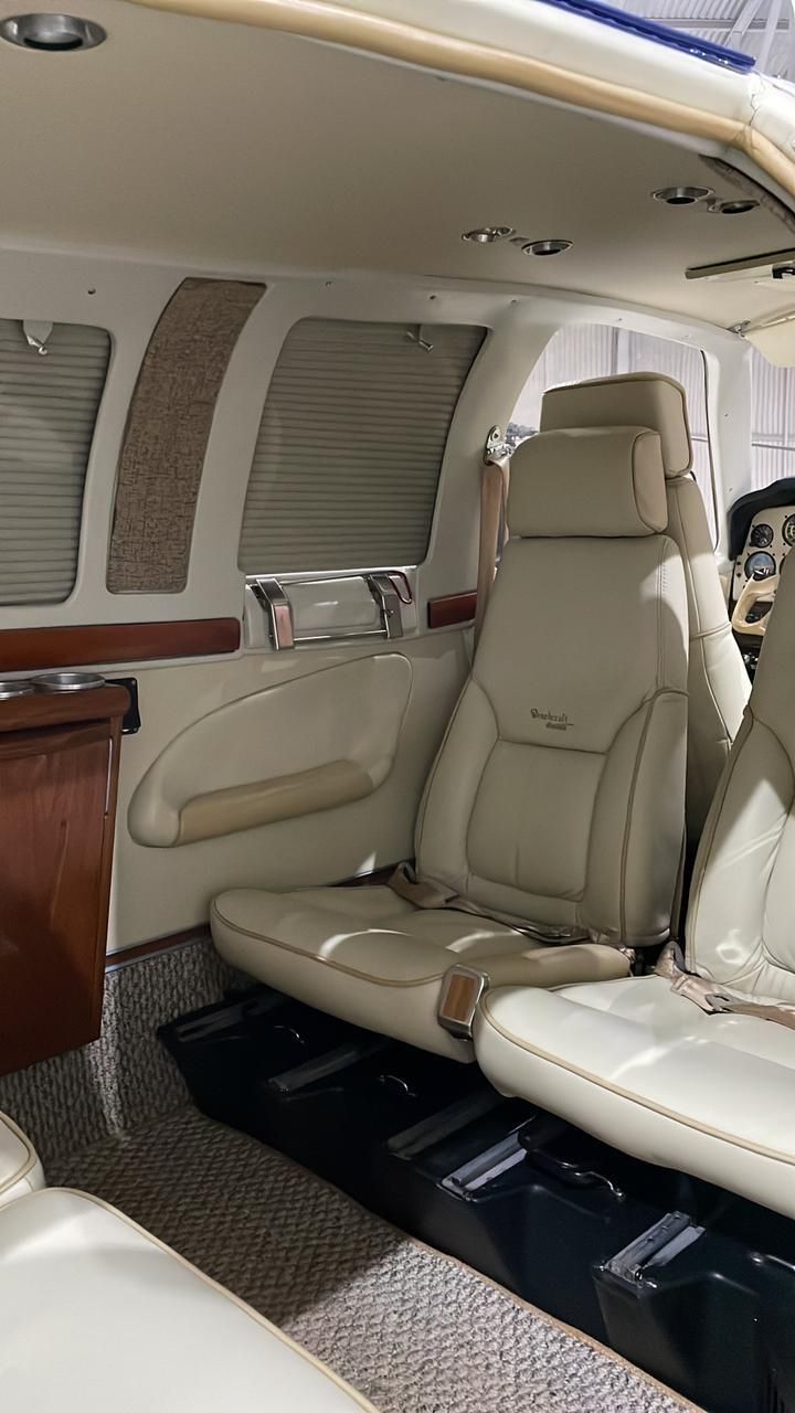 BEECHCRAFT BONANZA A36 1975