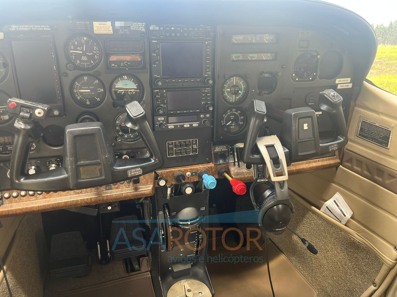 CESSNA R182 SKYLANE RG 1981