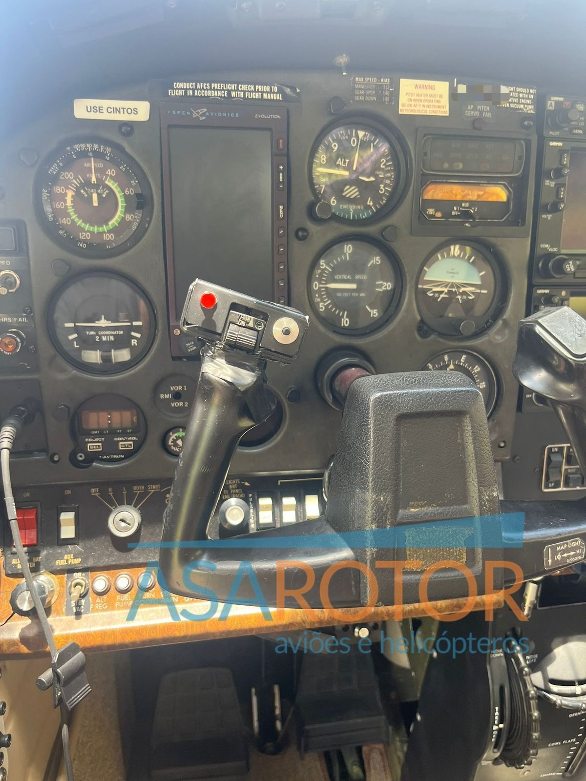 CESSNA R182 SKYLANE RG 1981