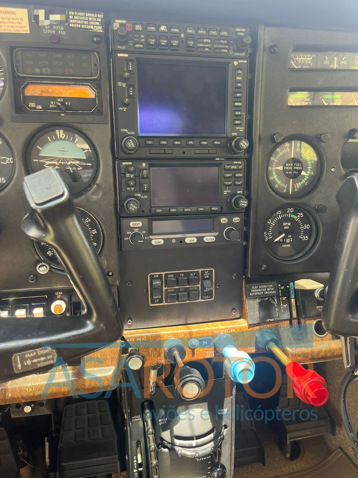CESSNA R182 SKYLANE RG 1981