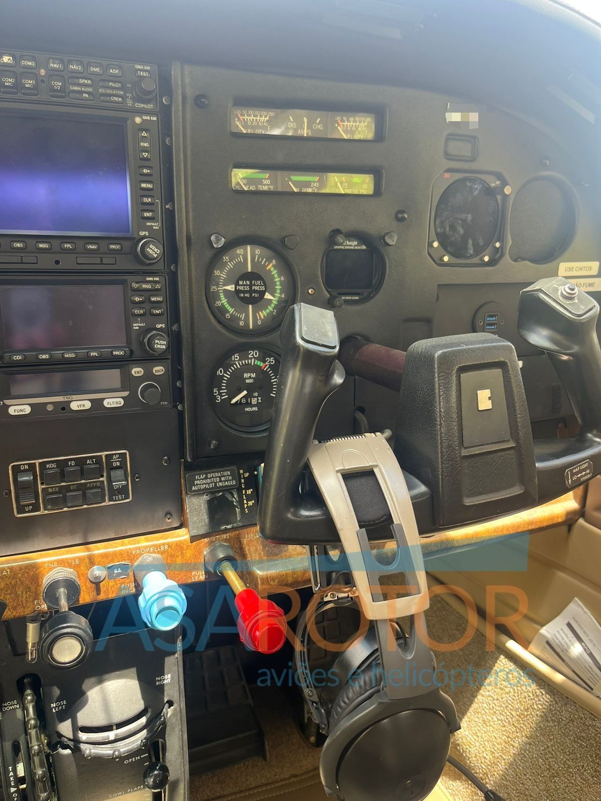 CESSNA R182 SKYLANE RG 1981