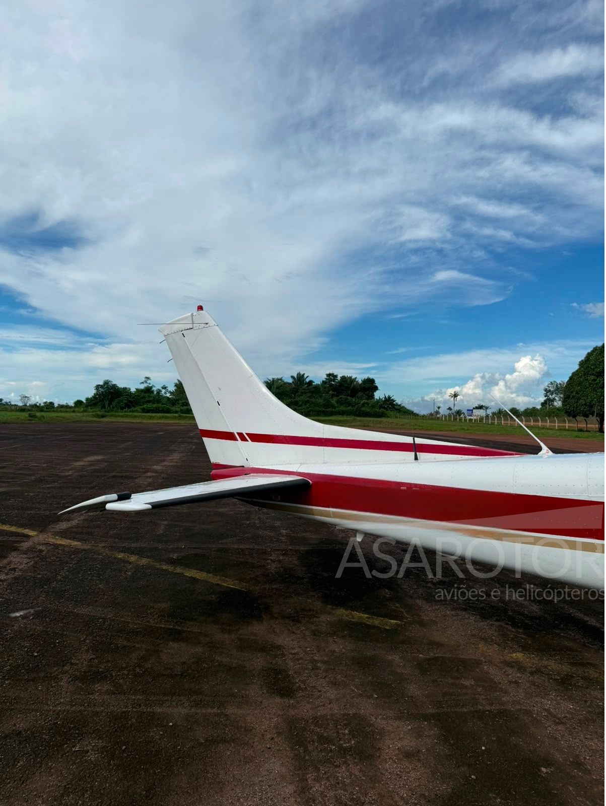 CESSNA 182Q SKYLANE 1979