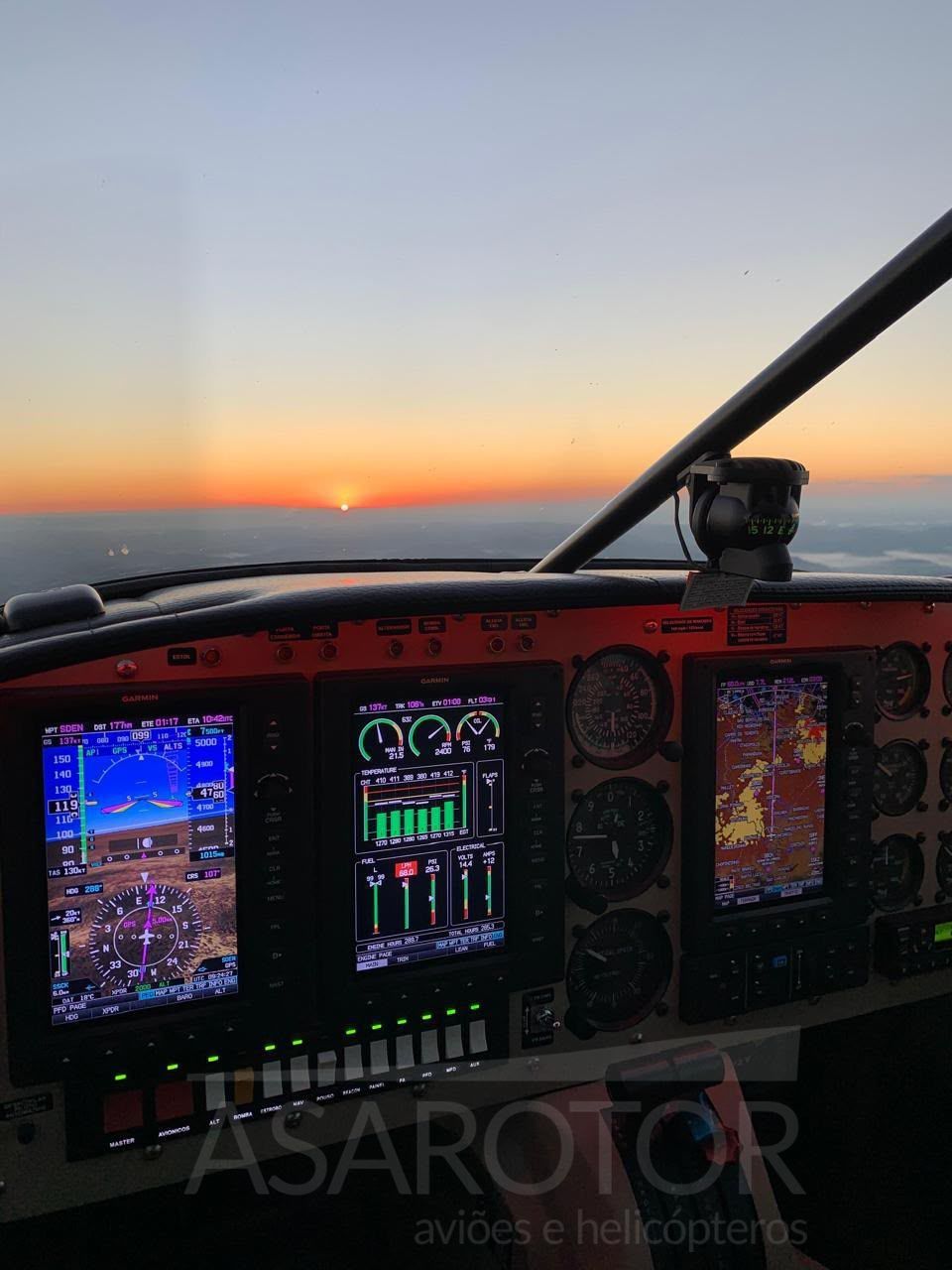 VANS AIRCRAFT FLYER RV10 2014