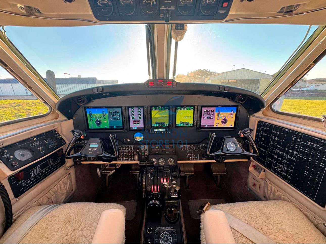 BEECHCRAFT KING AIR F90 1982