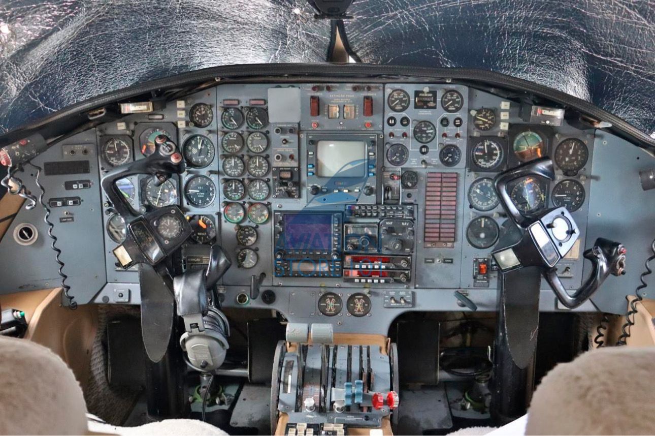 EMBRAER XINGU EMB-121A 1979