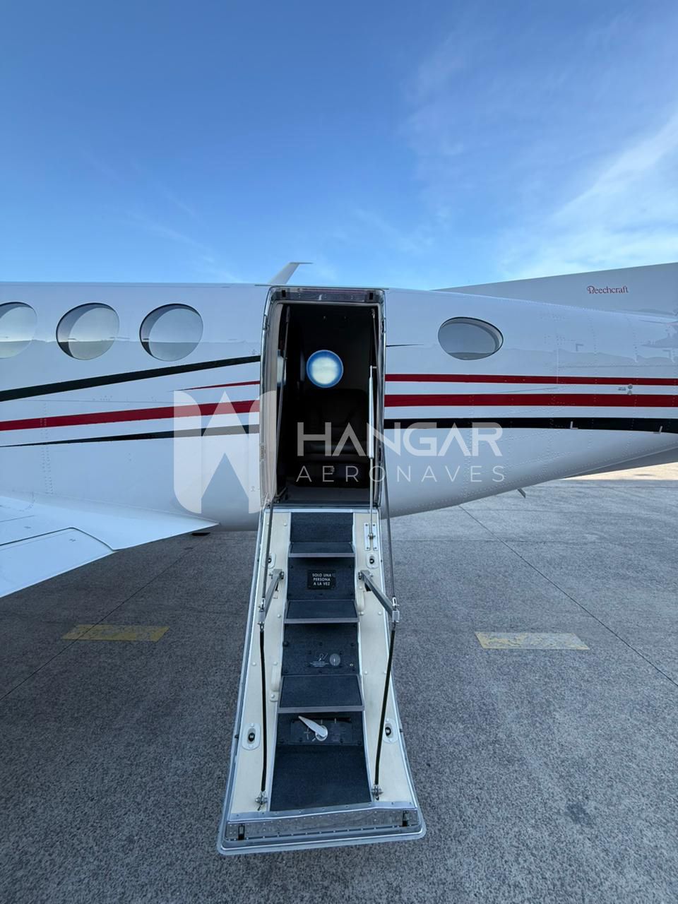 BEECHCRAFT KING AIR 250 2017