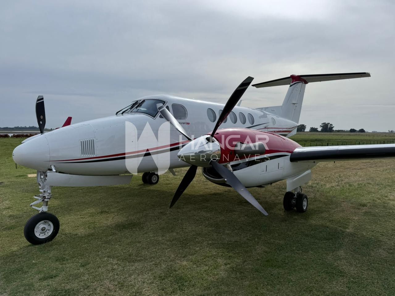 BEECHCRAFT KING AIR 250 2017