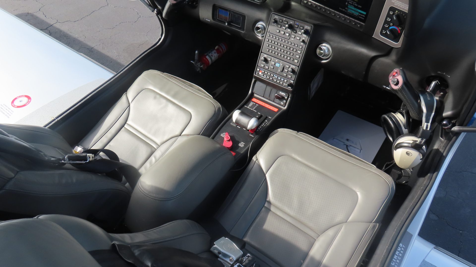 CIRRUS SR22 G6 GTS PLATINUM EIDITON 2021
