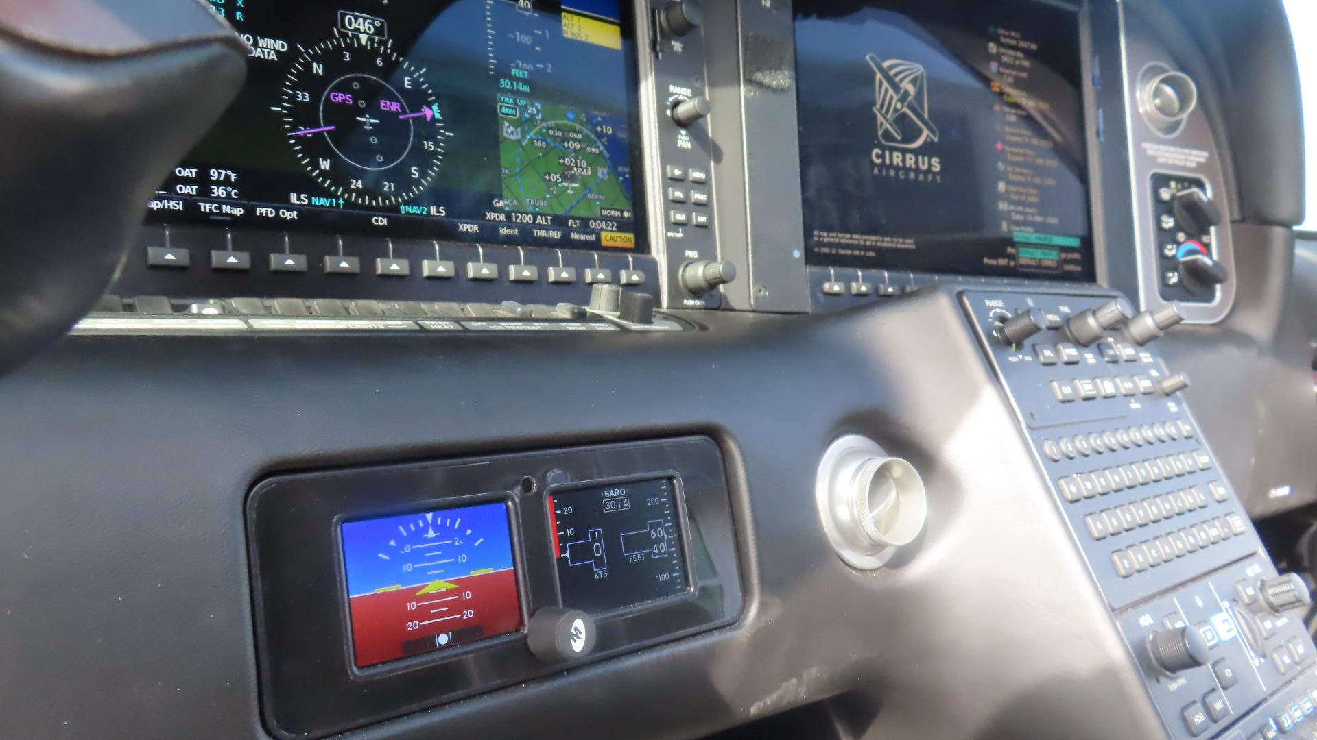 CIRRUS SR22 G6 GTS PLATINUM EIDITON 2021