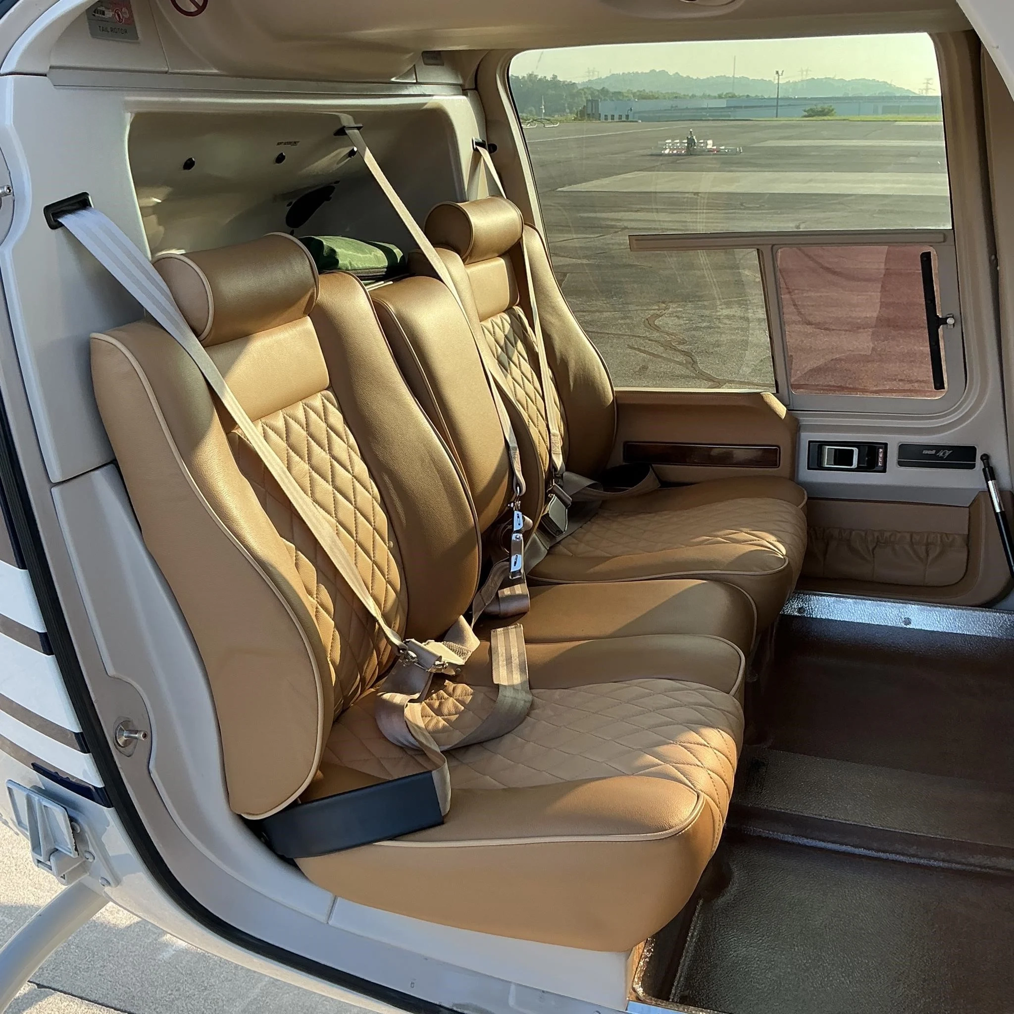 BELL 407 2004 — foto 14 de 14