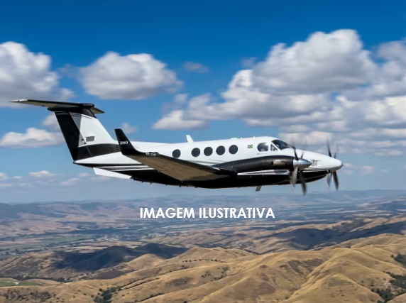 BEECHCRAFT KING AIR 250 2013 — foto 1 de 9