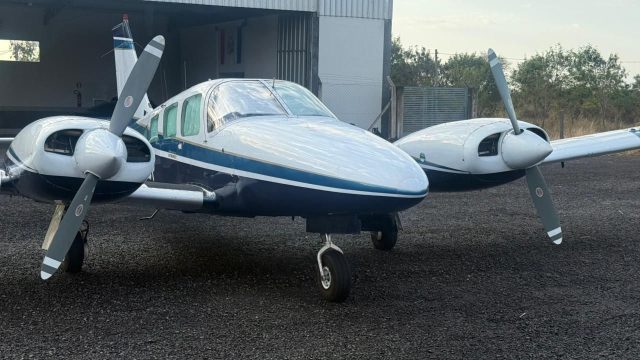 EMBRAER EMB-810C SENECA II 1980