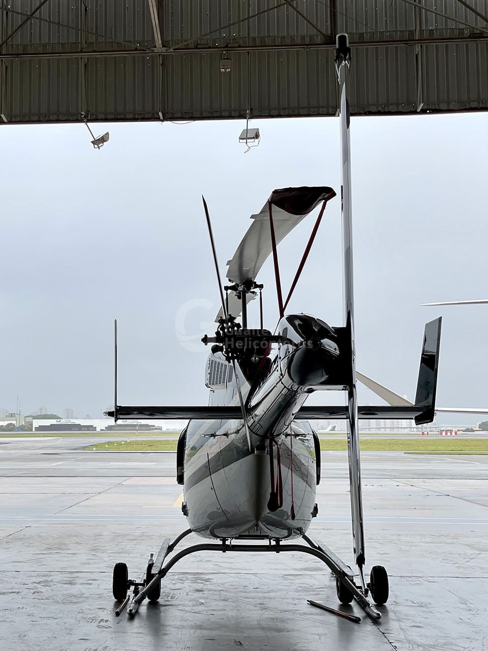 BELL 206L-4 LONG RANGER 1997 — foto 4 de 15