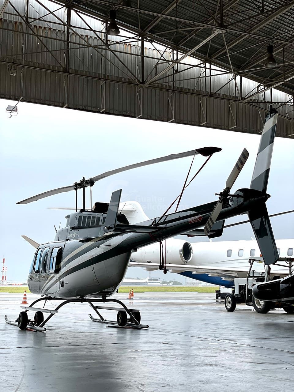 BELL 206L-4 LONG RANGER 1997 — foto 5 de 15