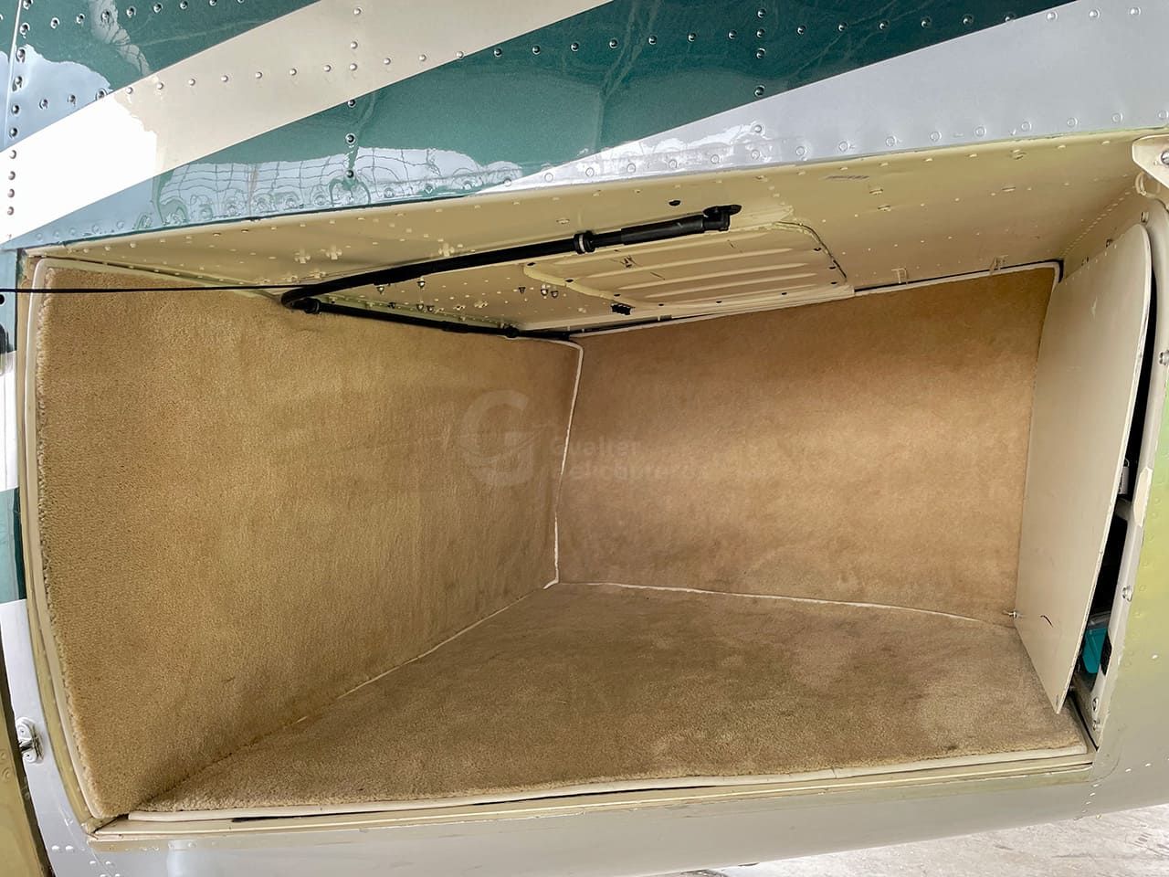 BELL 206L-4 LONG RANGER 1997 — foto 12 de 15