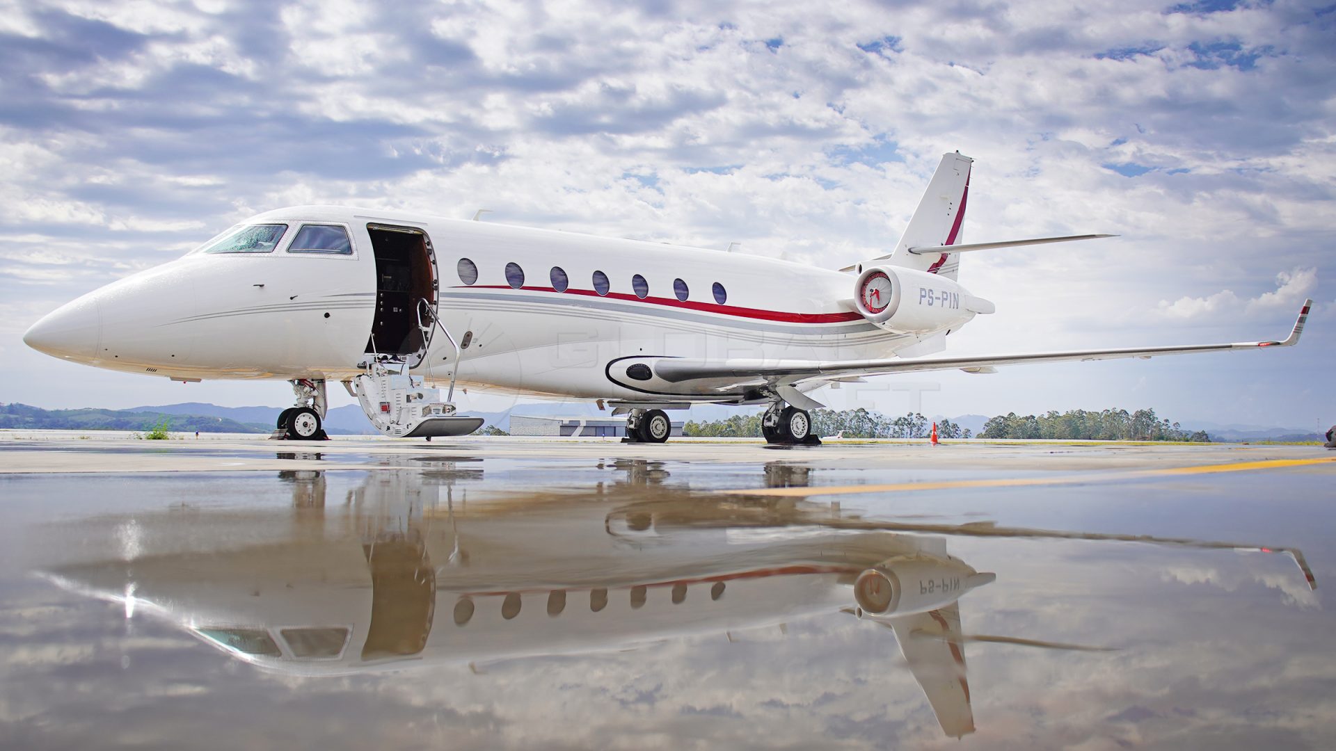 GULFSTREAM G200 2006 — foto 1 de 15