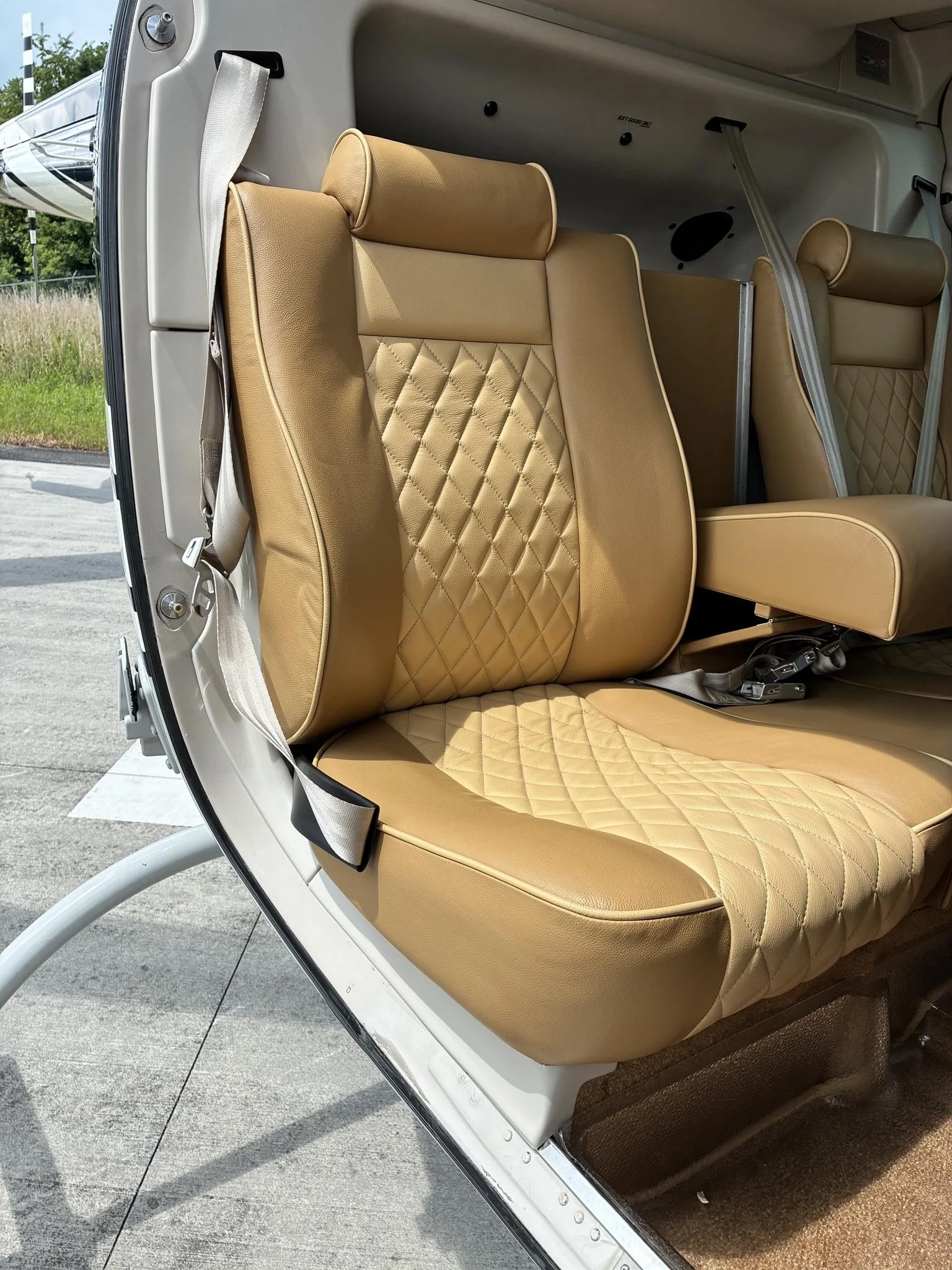 BELL 407 2004 — foto 12 de 14