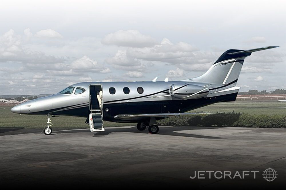 BEECHCRAFT PREMIER 1A 2002 — foto 1 de 12