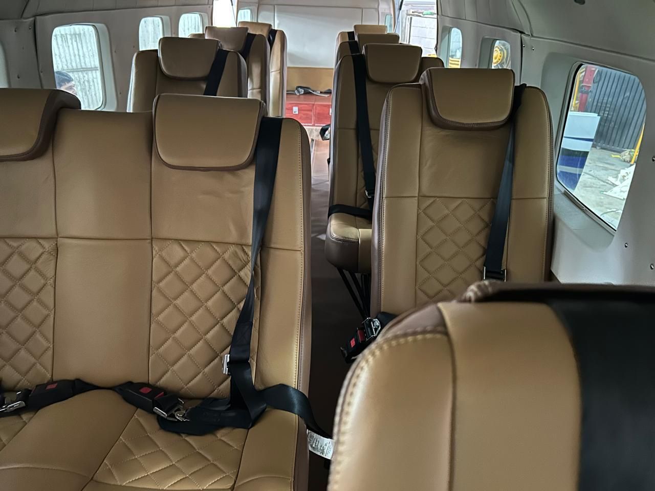 CESSNA CARAVAN 208B 2002 — foto 2 de 3