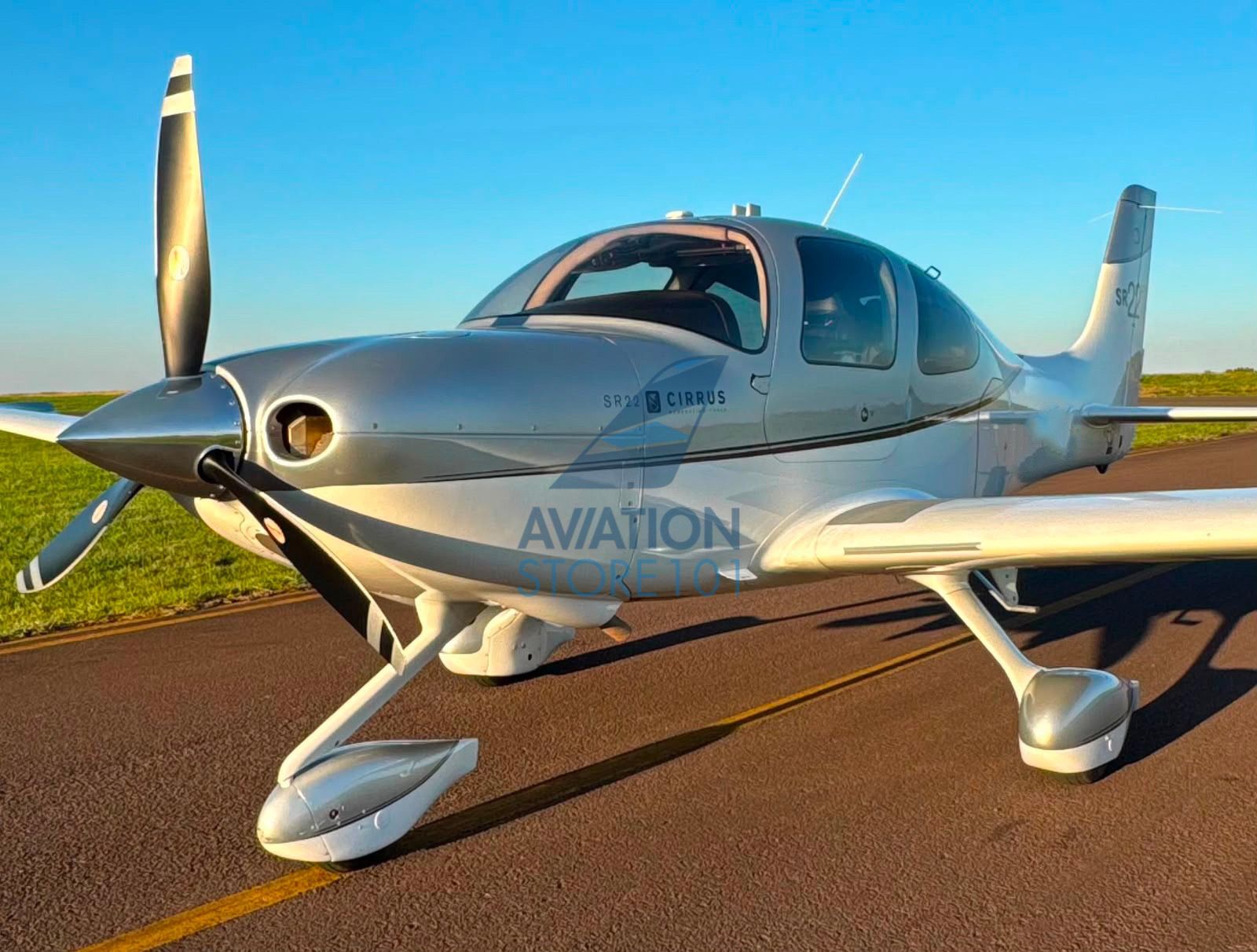 CIRRUS SR22 G3 GTS 2011