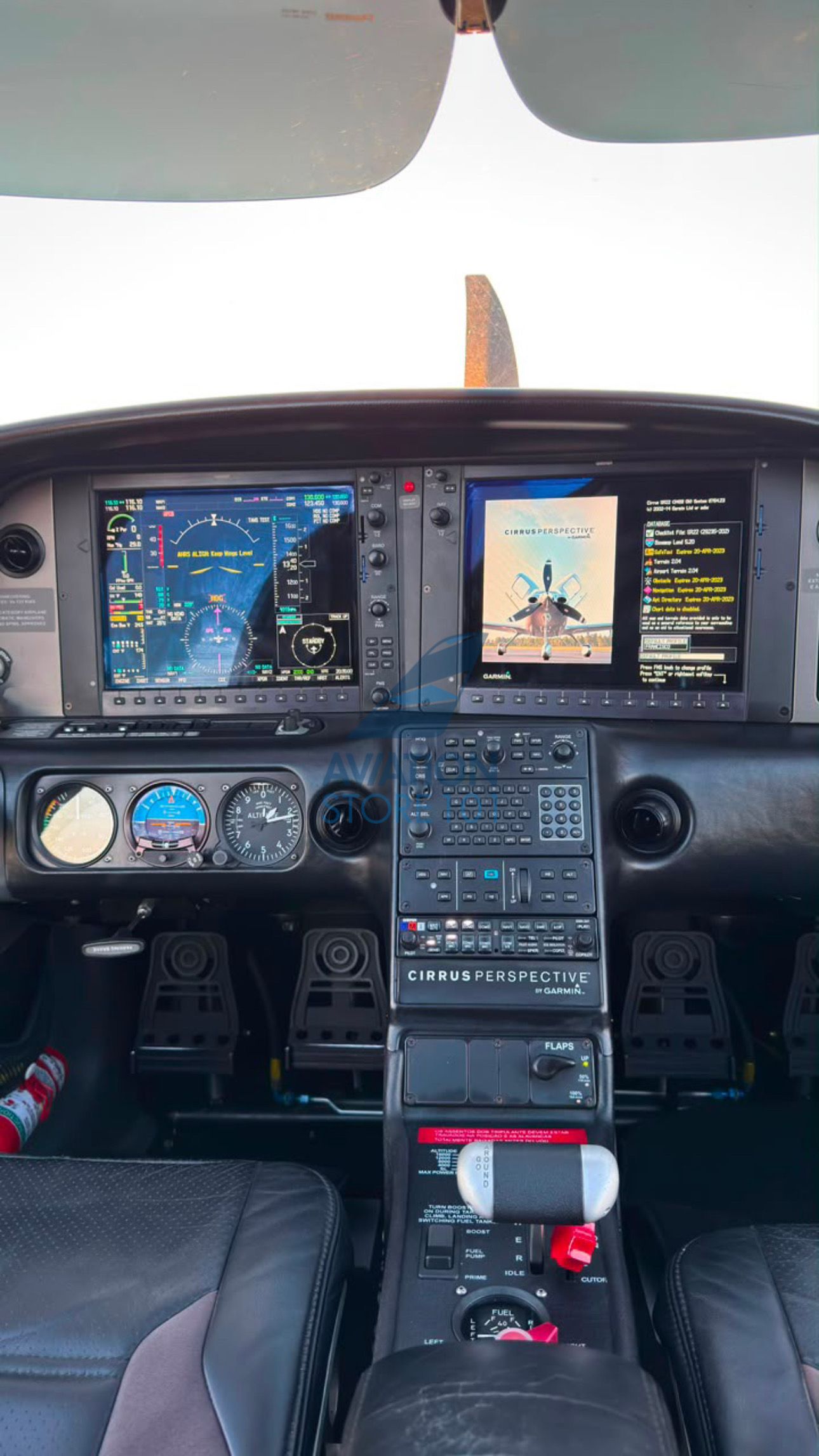 CIRRUS SR22 G3 GTS 2011