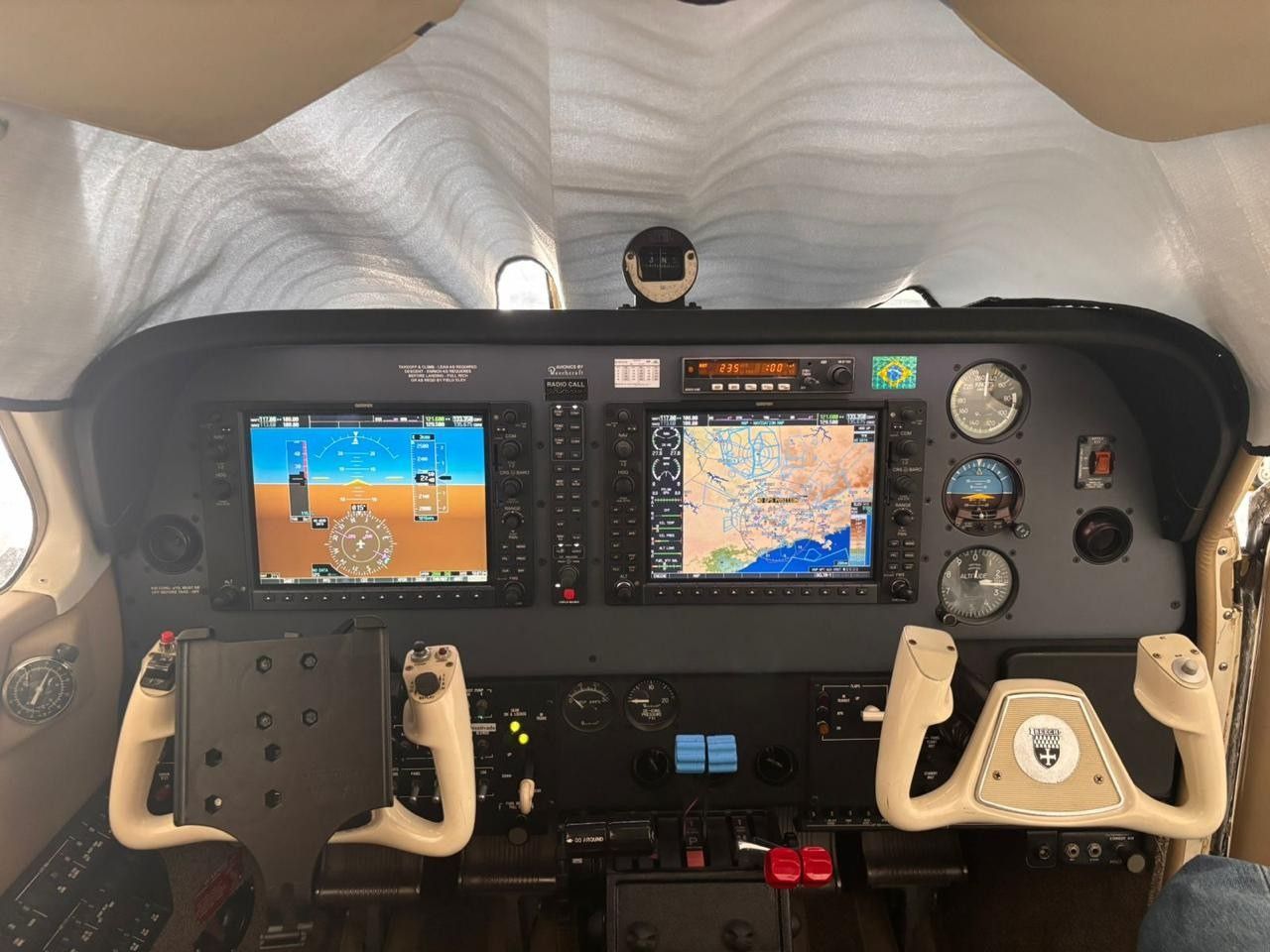 BEECHCRAFT BARON G58 2006 — foto 6 de 6