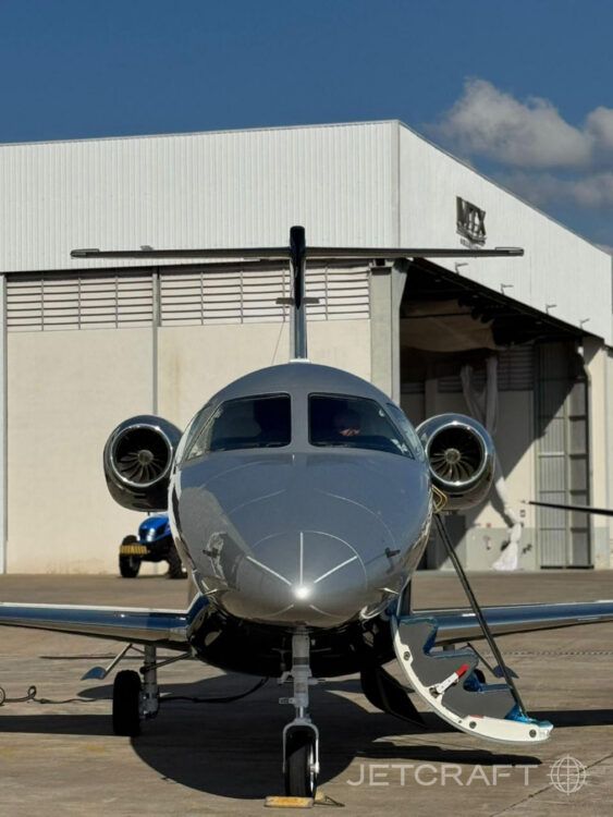 BEECHCRAFT PREMIER 1A 2002 — foto 3 de 12