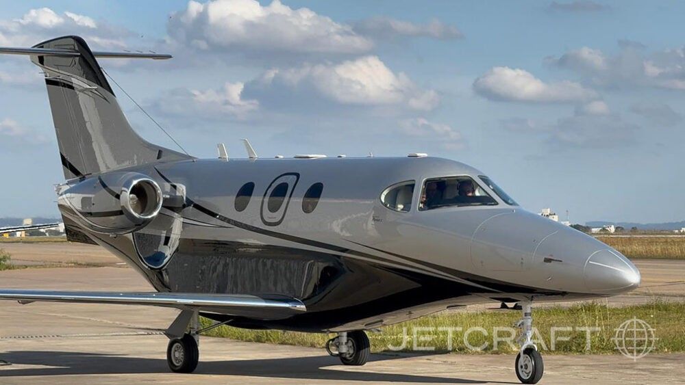 BEECHCRAFT PREMIER 1A 2002 — foto 2 de 12