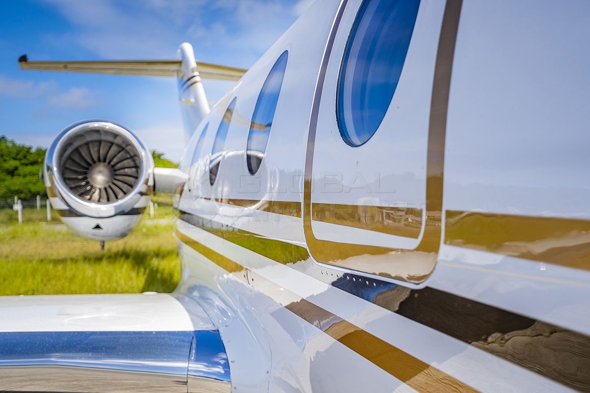 HAWKER 400XP 2007 — foto 4 de 12