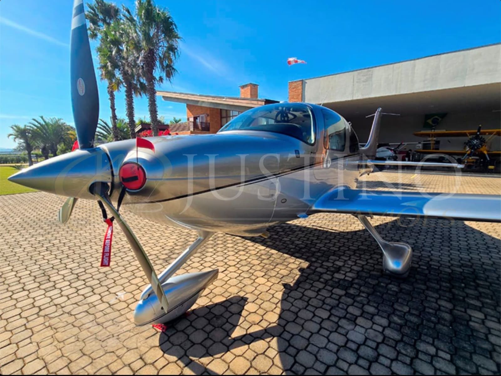 CIRRUS SR22 G6 PLATINUM 2026