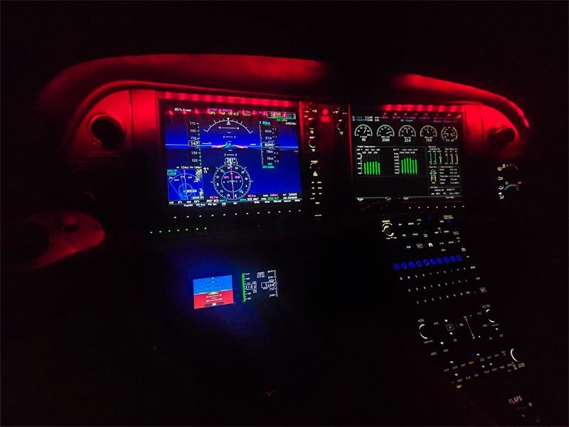CIRRUS SR22 G6 PLATINUM 2026