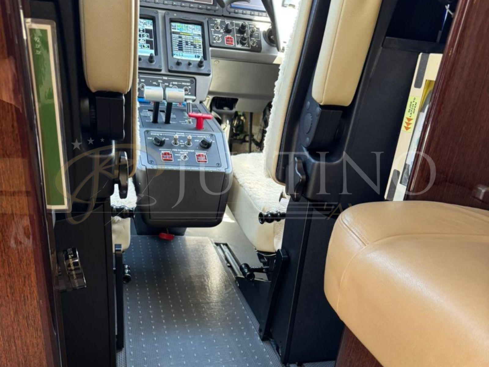 EMBRAER PHENOM 100EV 2018