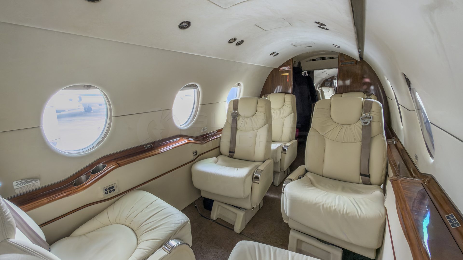 HAWKER 400XP 2007 — foto 7 de 14