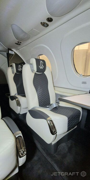 BEECHCRAFT PREMIER 1A 2002 — foto 4 de 12