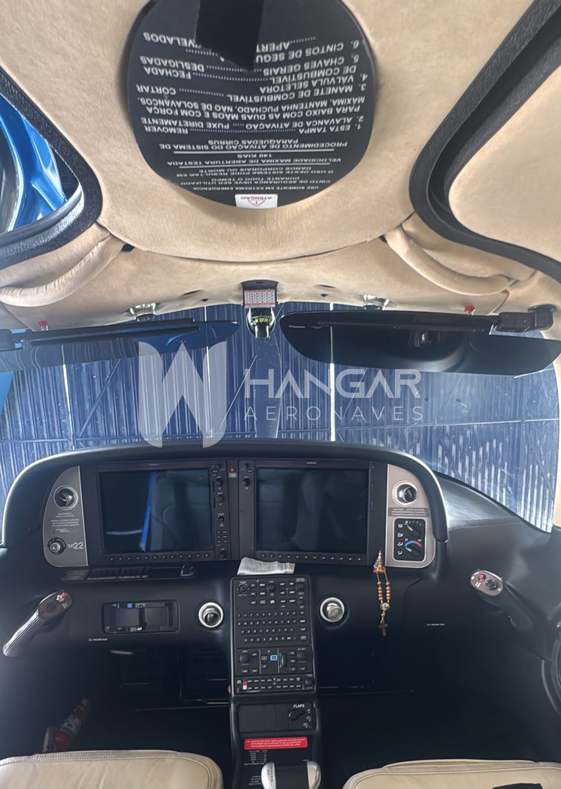 CIRRUS SR22 2021 — foto 6 de 9