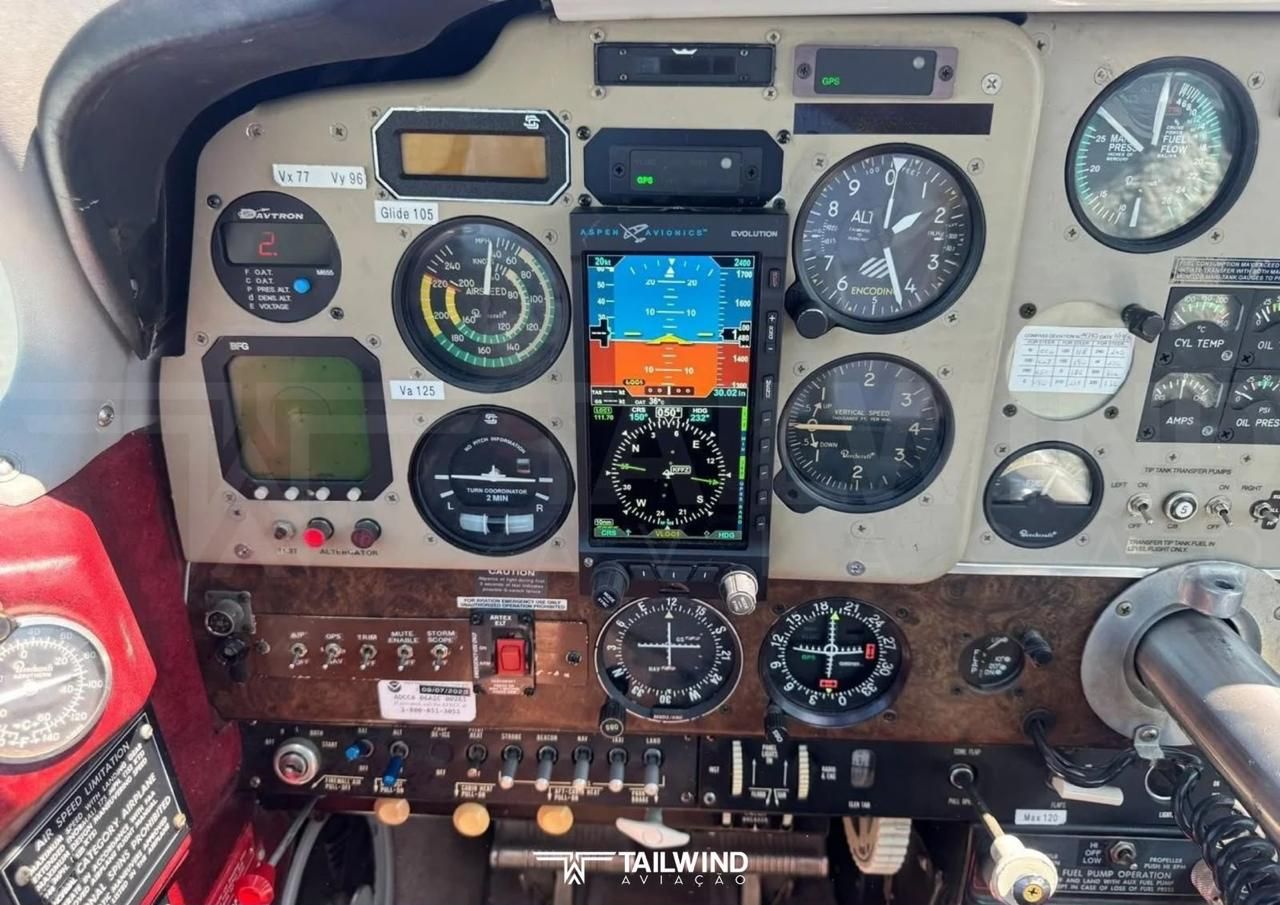 BEECHCRAFT BONANZA F33A 1975