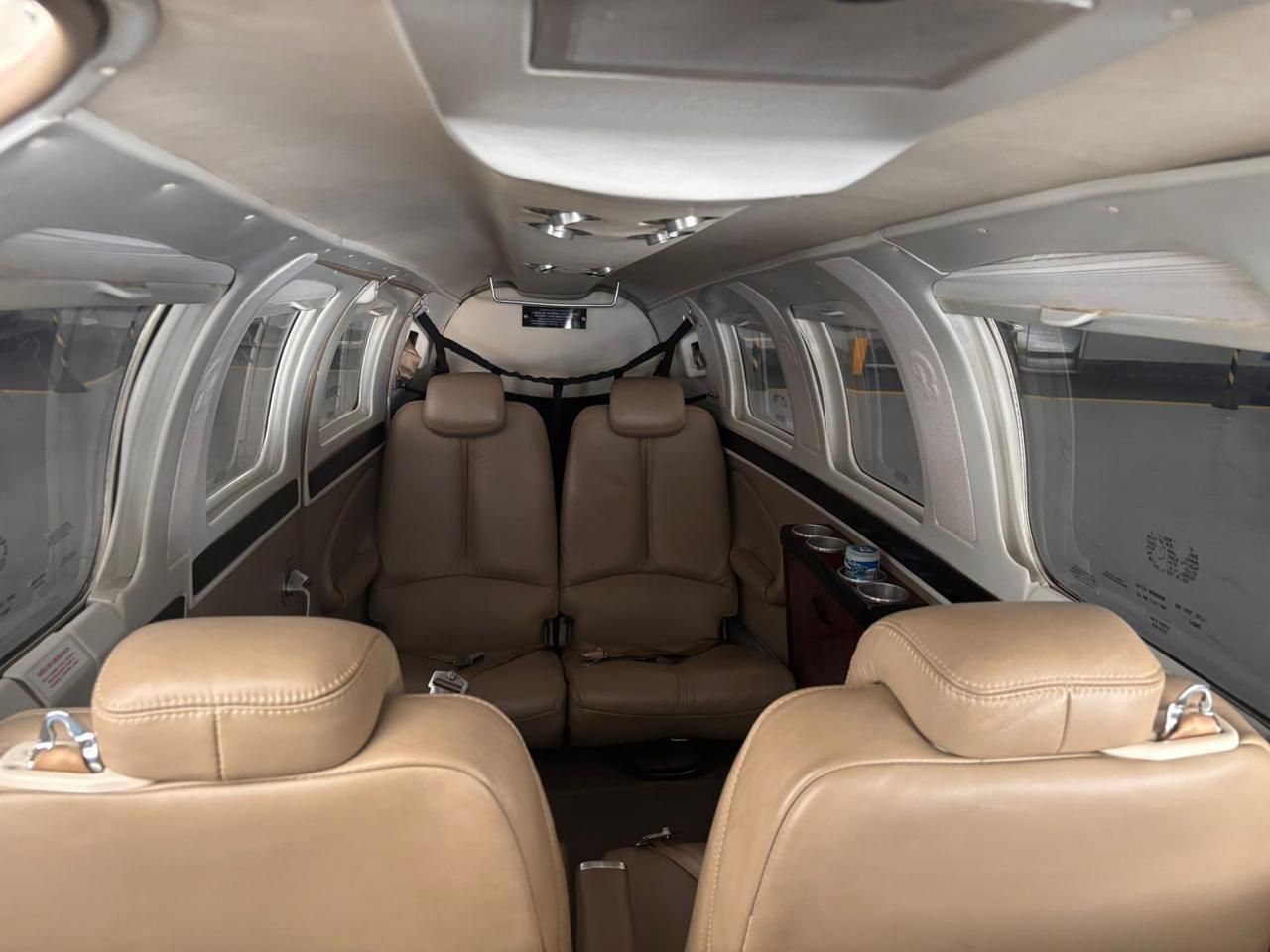 BEECHCRAFT BARON G58 2006 — foto 4 de 6