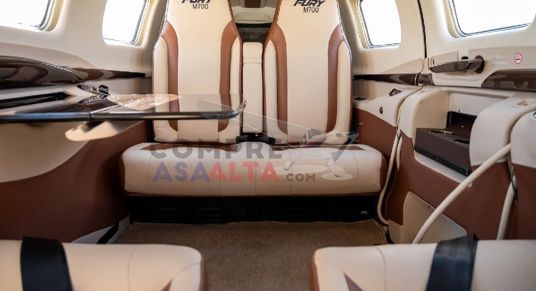 PIPER M700 FURY 2025
