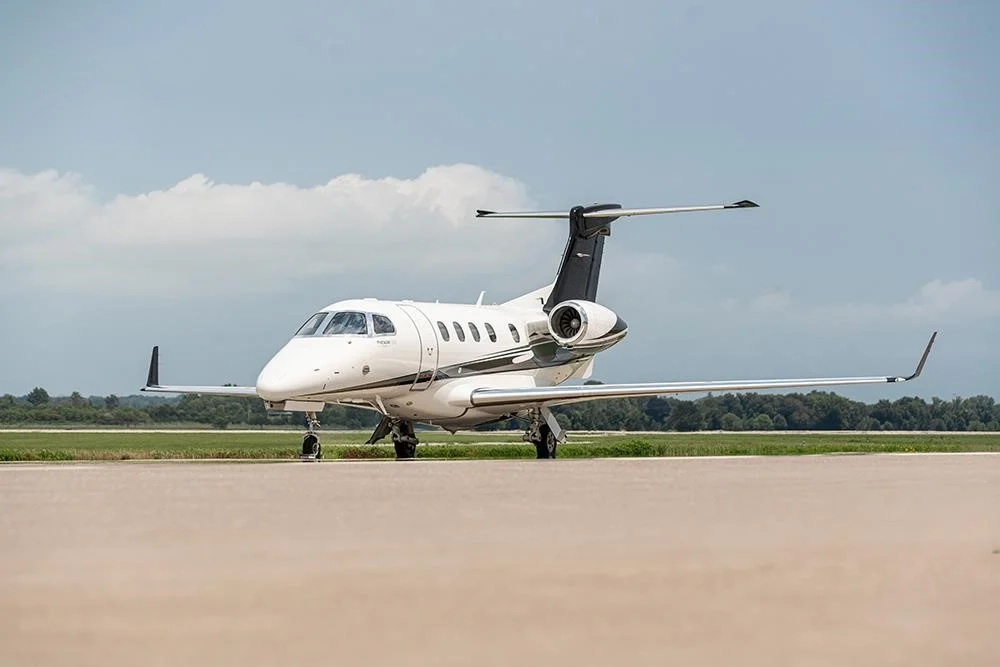 EMBRAER PHENOM 300E 2018 — foto 1 de 14