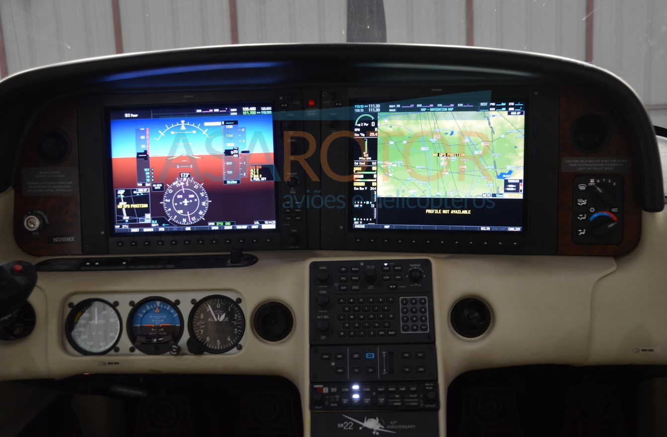 CIRRUS SR22 G2 2011 — foto 10 de 13