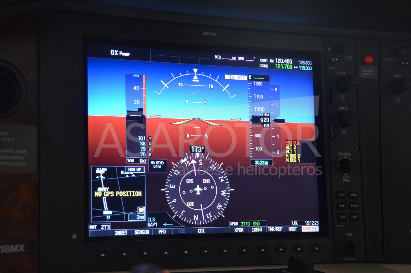 CIRRUS SR22 G2 2011 — foto 11 de 13