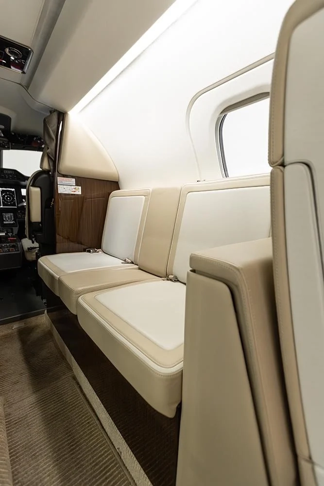 EMBRAER PHENOM 300E 2018 — foto 12 de 14