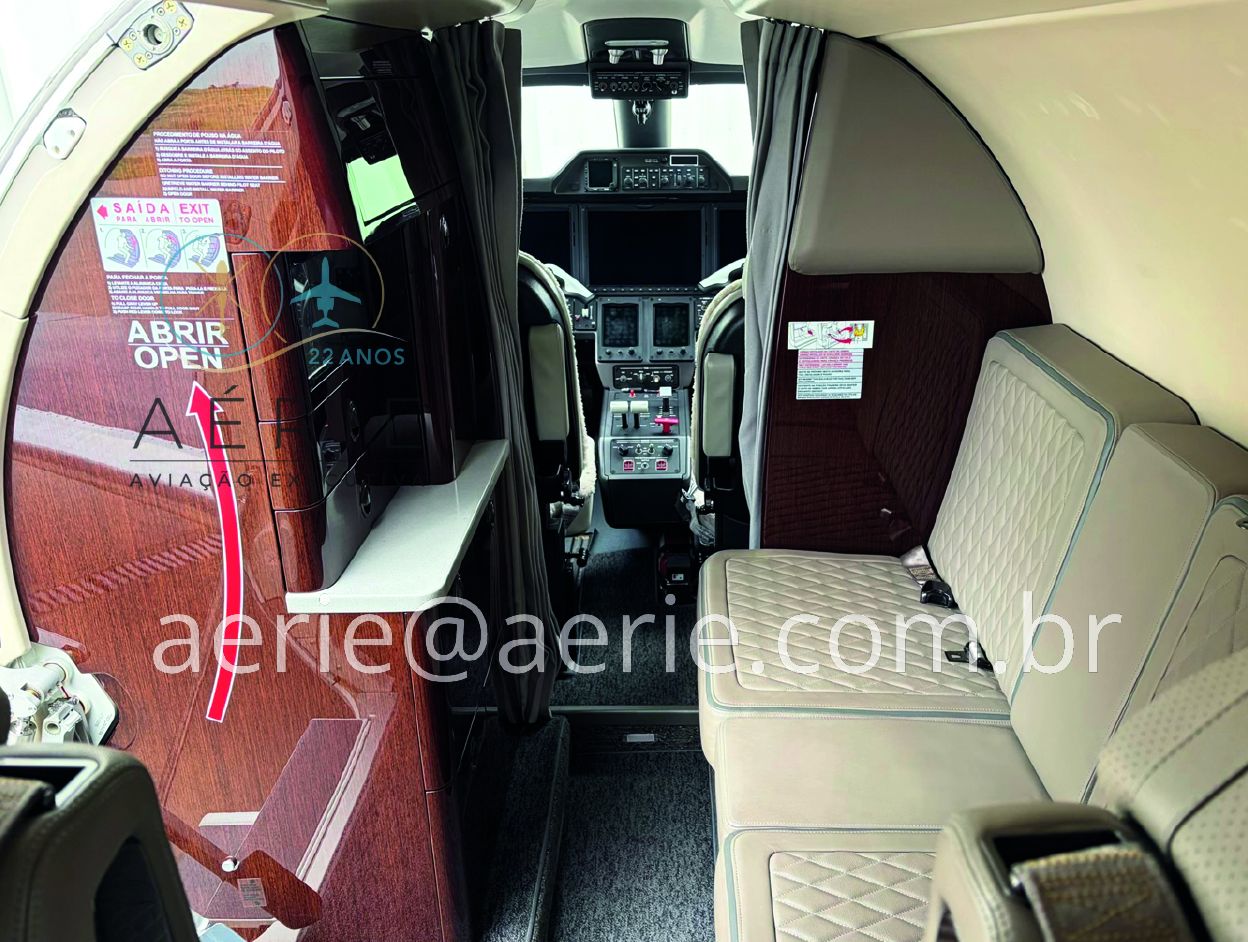 EMBRAER PHENOM 300E 2024 — foto 4 de 12