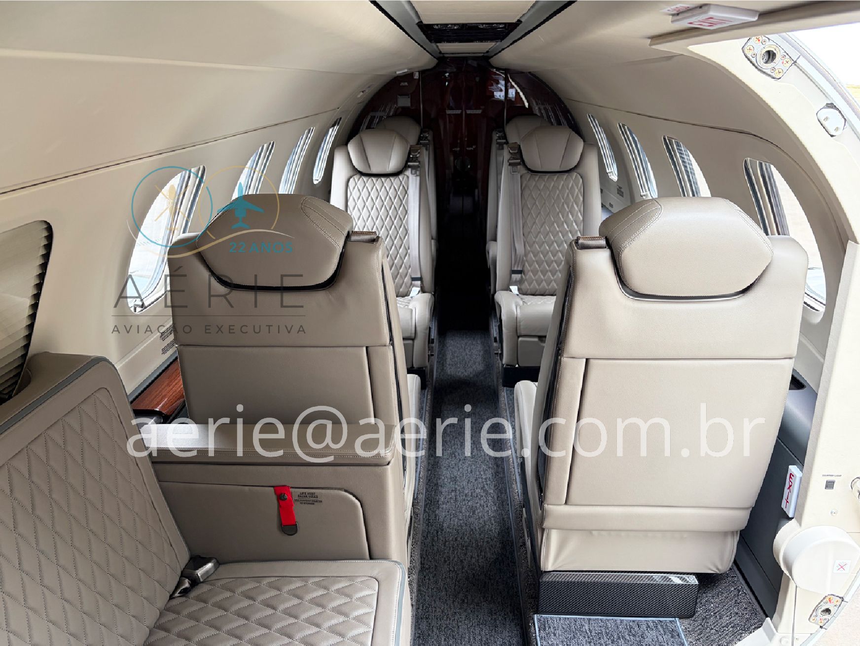 EMBRAER PHENOM 300E 2024 — foto 3 de 12