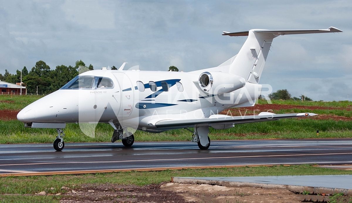 EMBRAER PHENOM 100 2010 — foto 4 de 10
